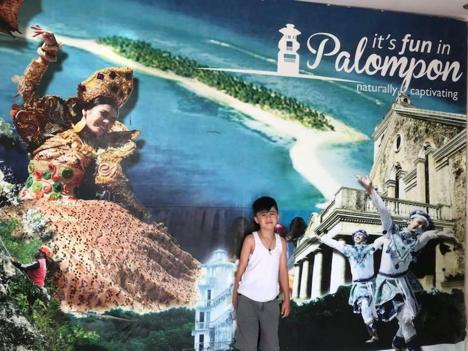 Palompon Lodge Exterior photo