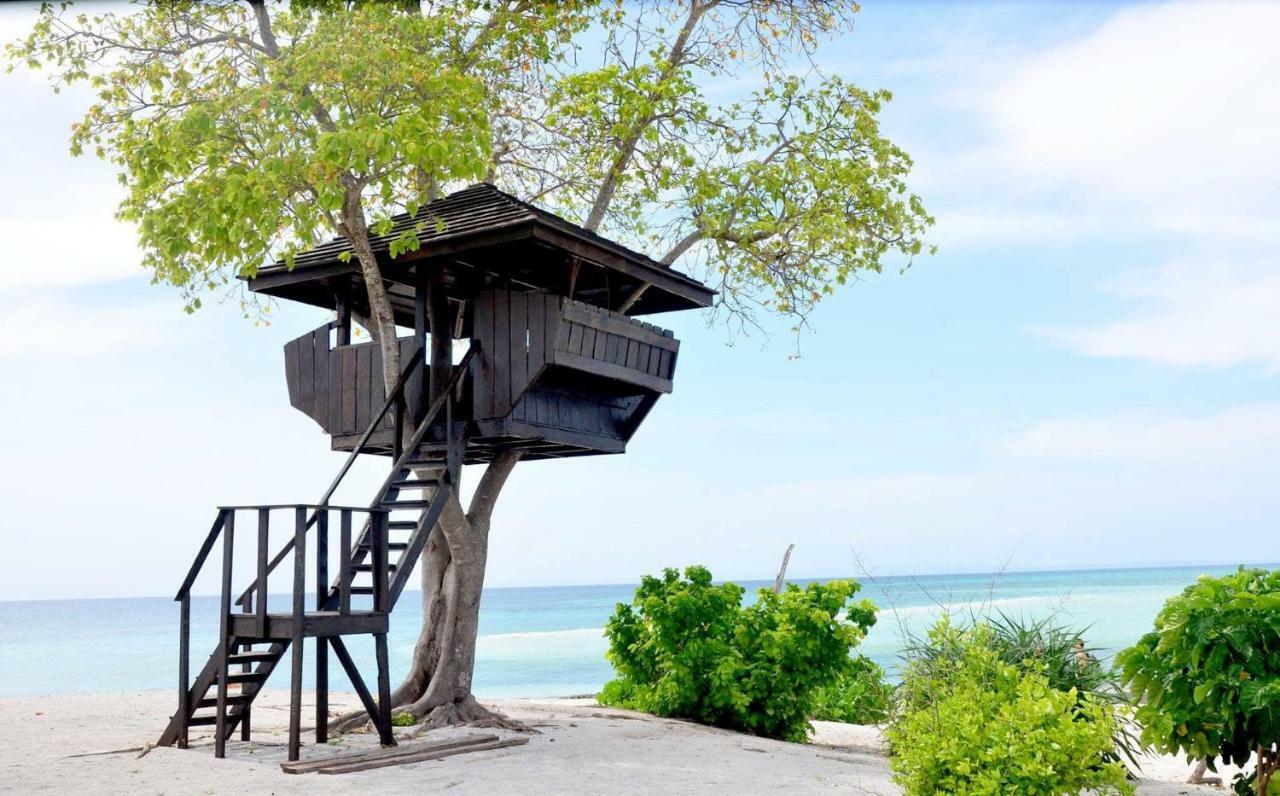 Palompon Lodge Exterior photo